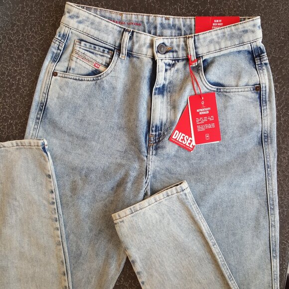 DIESEL ! Slim Fit, High Waist, Straight Leg( 29) - Picture 1 of 8